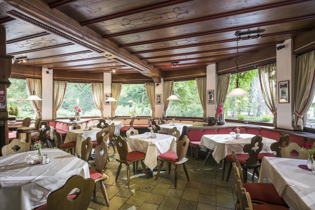 Gasthof Restaurant Waldcafe Mayrhofen Zewnętrze zdjęcie